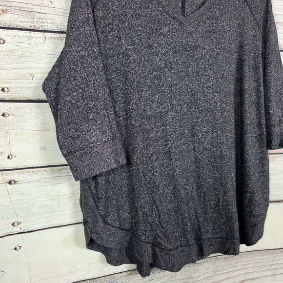 Maurices Gray Soft Knit 3/4 Sleeve Pullover Top L - Picture 3 of 9